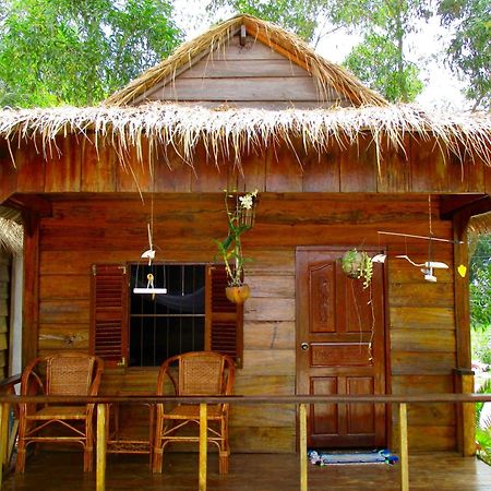 Om Home Sihanoukville Phòng bức ảnh