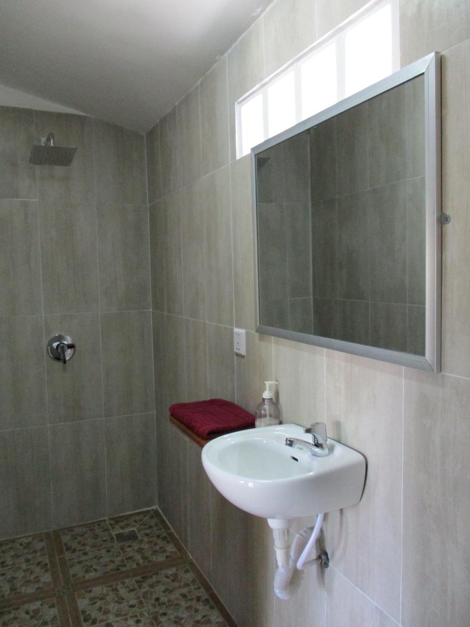 Om Home Sihanoukville Phòng bức ảnh